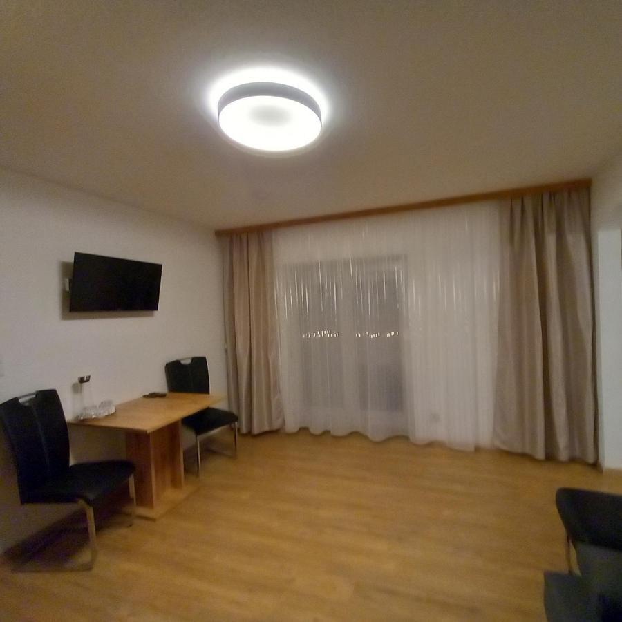 Pension Alpina Roppen Buitenkant foto